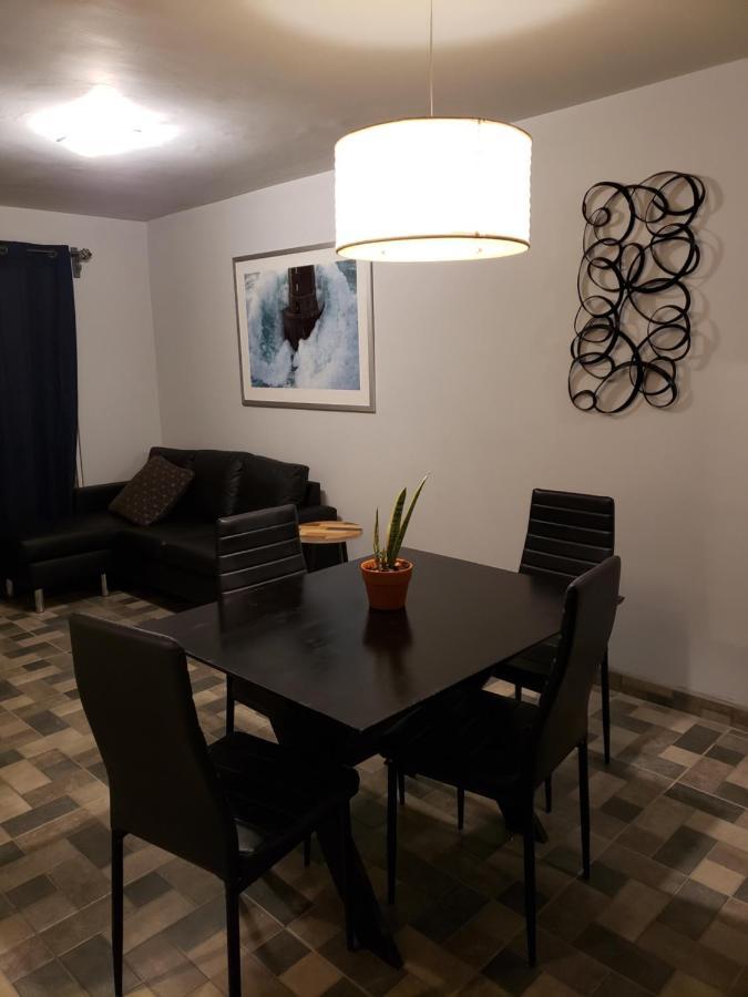 Casa Raquelina, Casa Habitacional Енсенада Екстериор снимка
